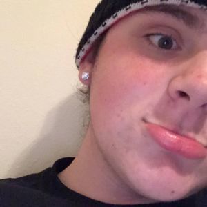 Meet your Posher, Johnathan